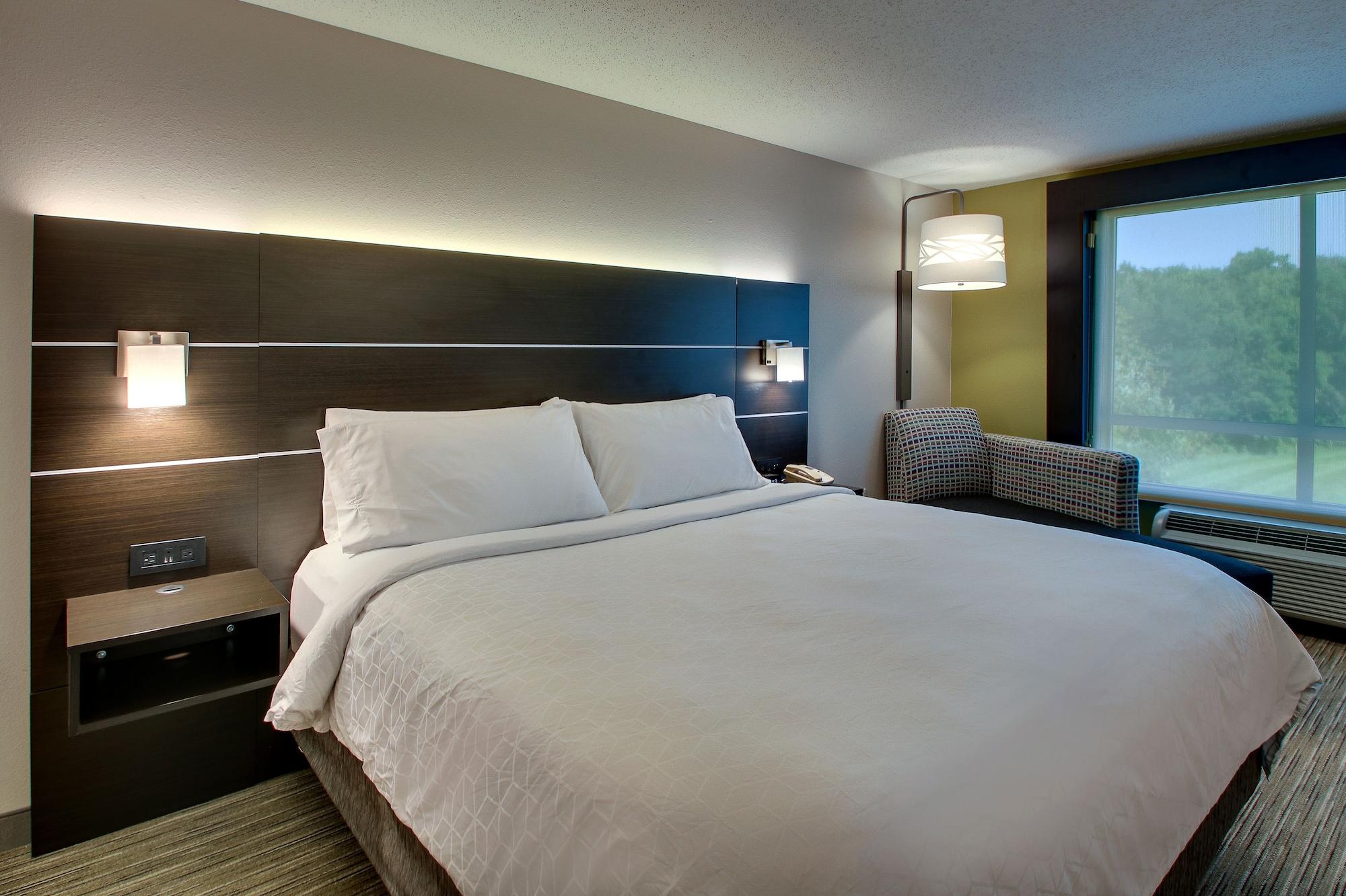 Holiday Inn Express Georgetown By Ihg Экстерьер фото
