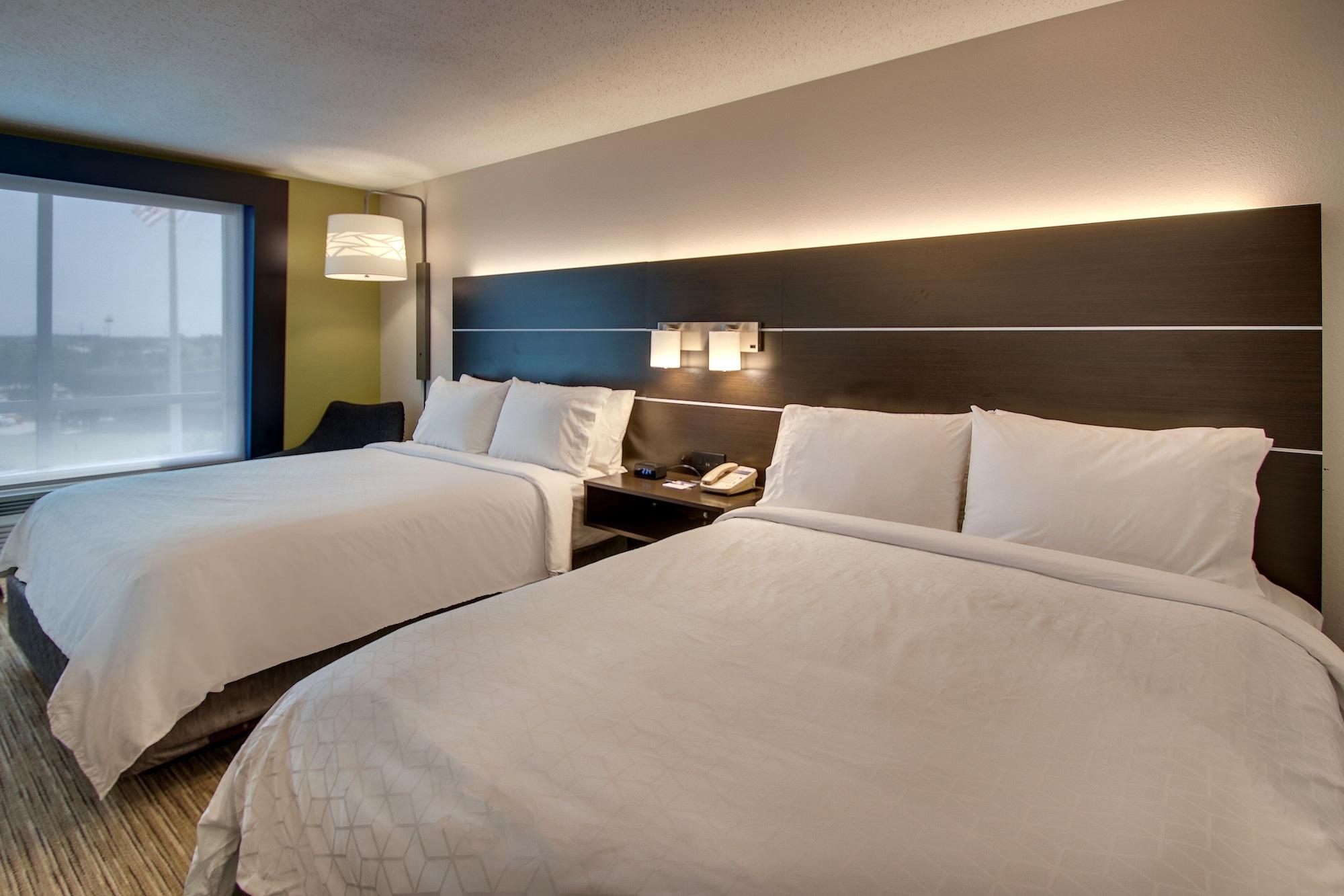Holiday Inn Express Georgetown By Ihg Экстерьер фото